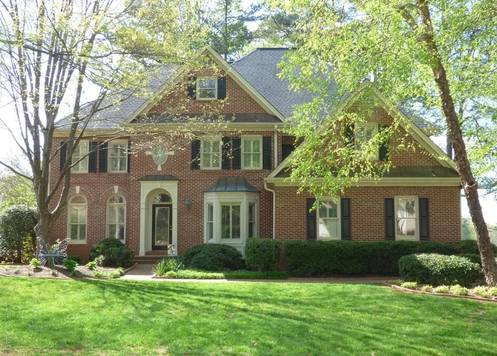 5 bedroom, 4,800 sq ft single family residence sold at 5742 Brookstone Drive, Acworth, GA 30101