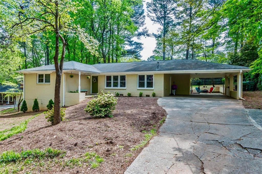 3 bedroom, 1,525 sq ft single family residence sold at 2785 Old Norcross Road, Tucker, GA 30084