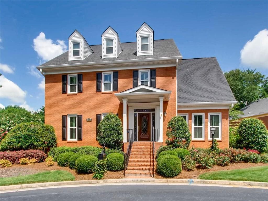 1984 Dellfield Court, Dunwoody, GA 30338 — most recent listing photo