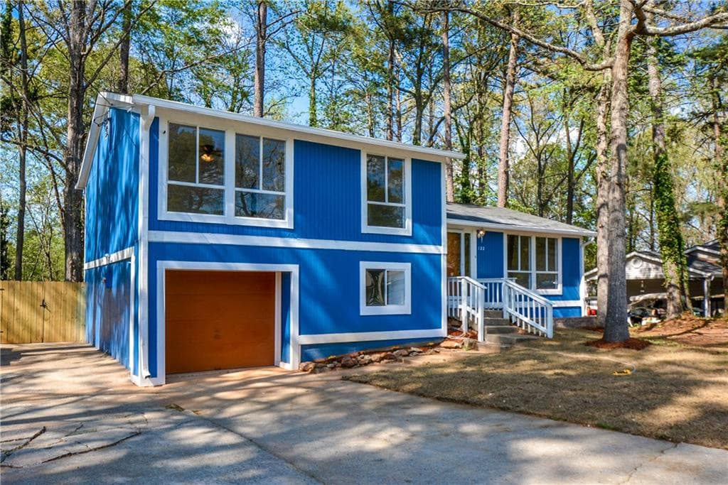 4 bedroom, 1,848 sq ft single family residence sold at 122 Kings Ridge Drive, Peachtree City, GA 30269