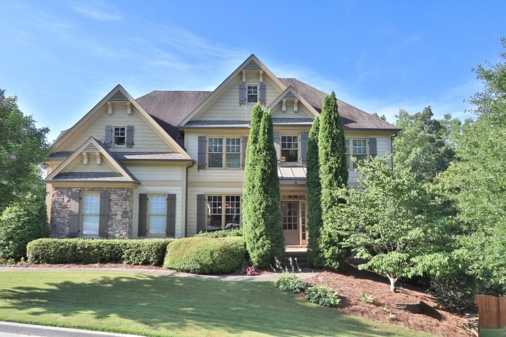 7 bedroom, 3,830 sq ft single family residence sold at 527 Wooded Mountain Trail, Canton, GA 30114