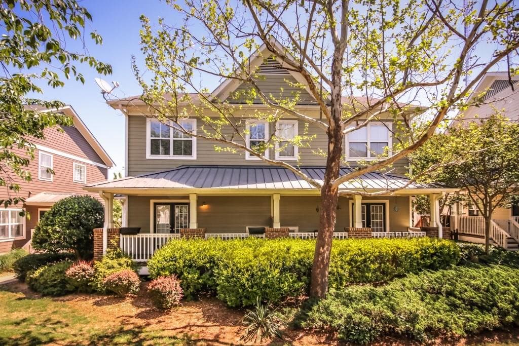 3 bedroom, 1,798 sq ft townhouse sold at 271 Carlyle Park Drive, Atlanta, GA 30307