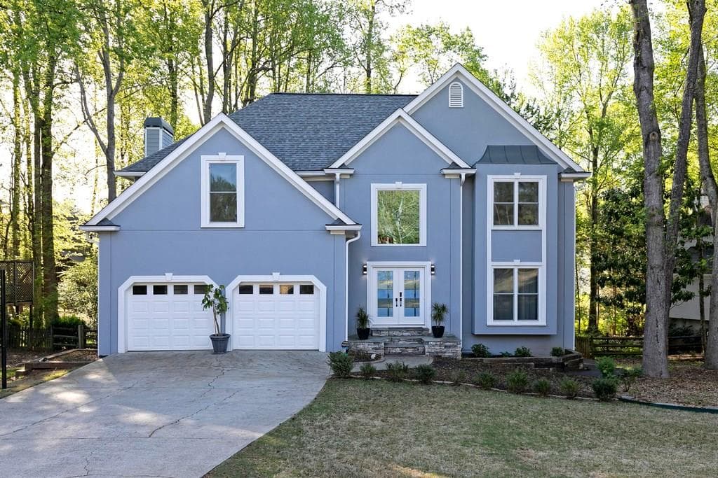 4 bedroom, 3,029 sq ft single family residence sold at 12485 CRABAPPLE CHASE Drive, Alpharetta, GA 30004