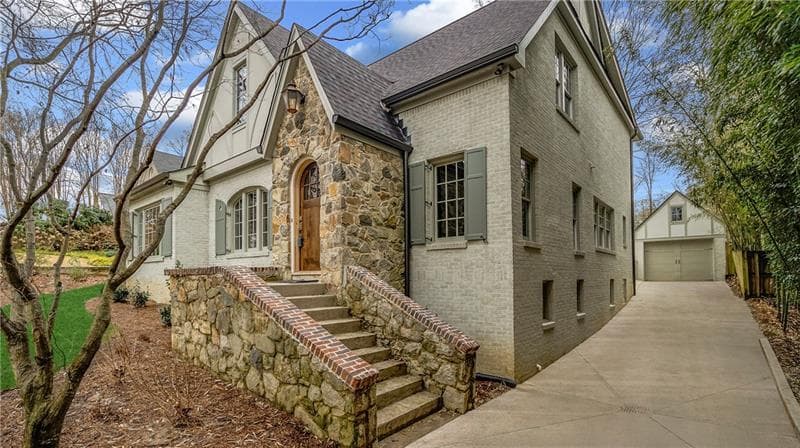 4 bedroom single family residence sold at 893 E Rock Springs Road, Atlanta, GA 30306