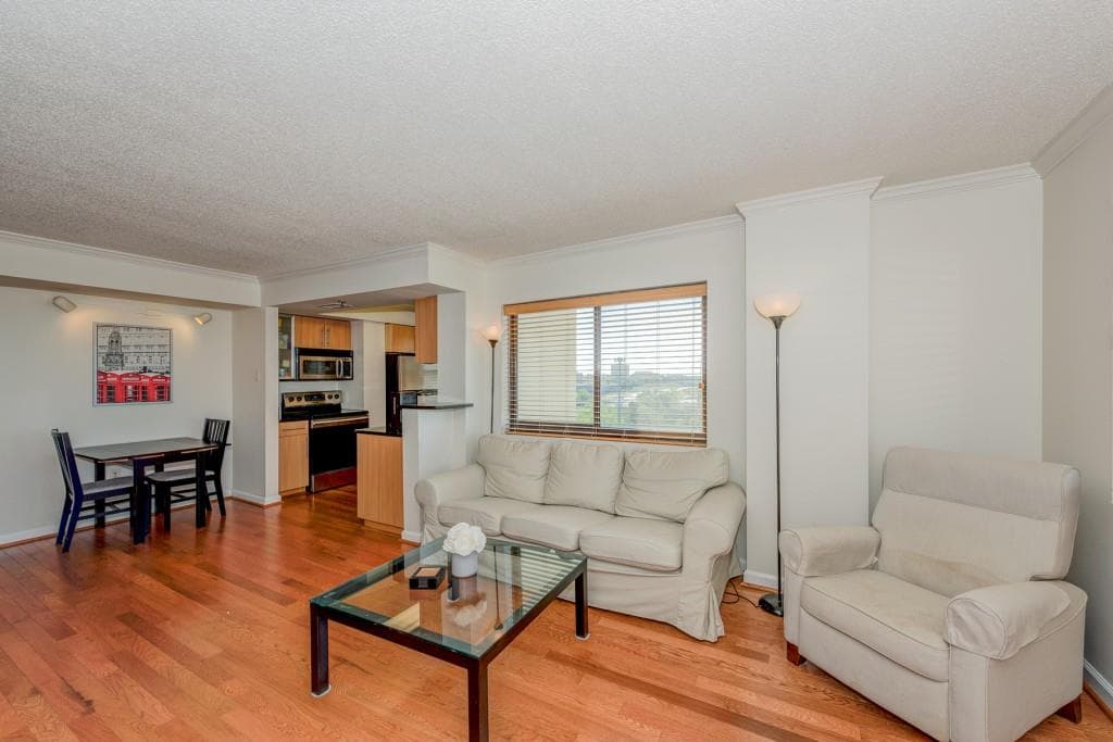 1 bedroom, 769 sq ft condominium sold at 795 Hammond Drive 1508, Atlanta, GA 30328
