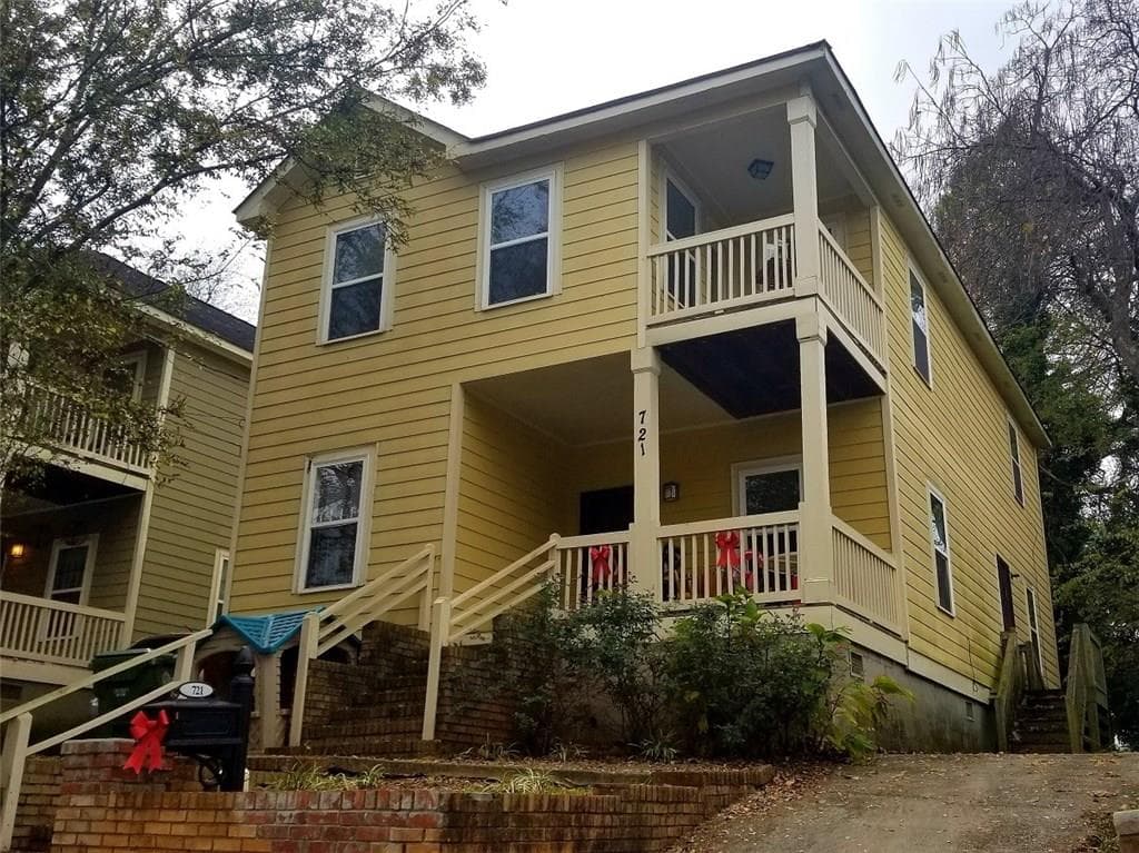 4 bedroom, 2,096 sq ft single family residence sold at 721 Garibaldi Street, Atlanta, GA 30310