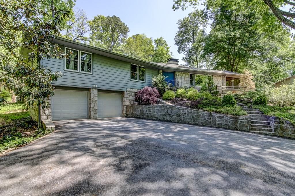 9375 Indian Springs Drive, Roswell, GA 30075 — most recent listing photo
