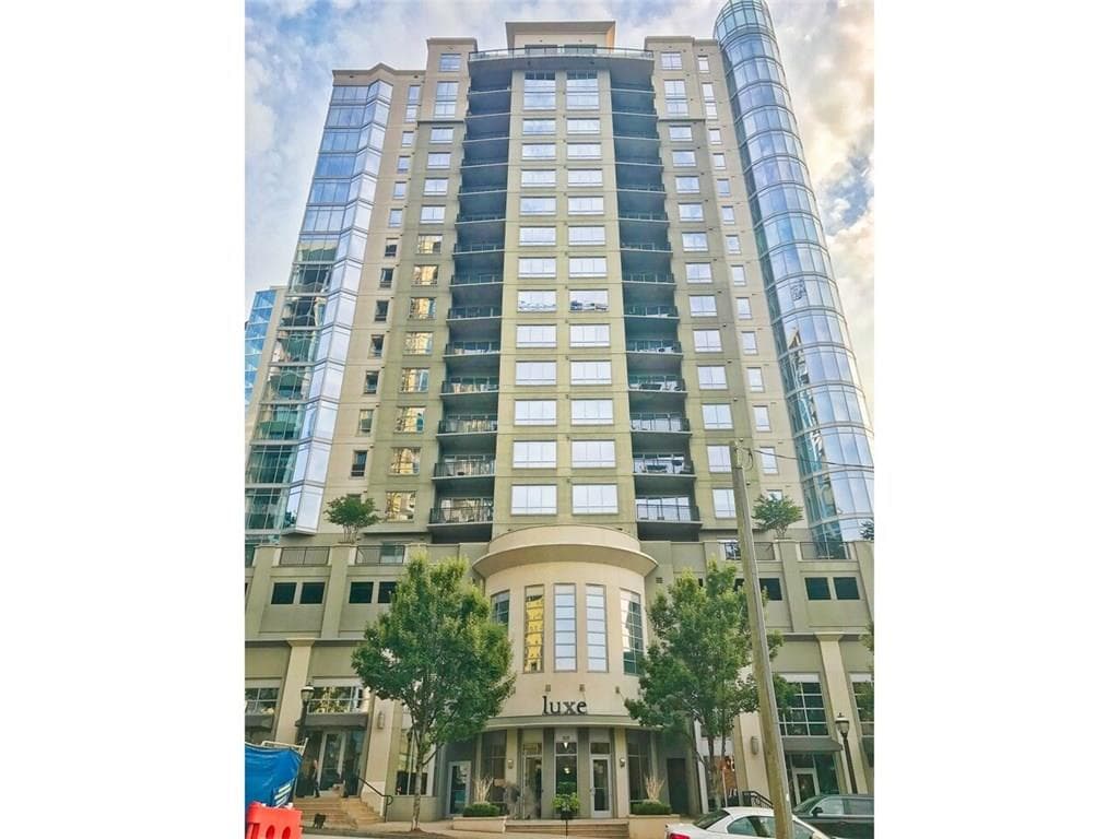 1 bedroom, 989 sq ft condominium sold at 222 12th Street 1601, Atlanta, GA 30309