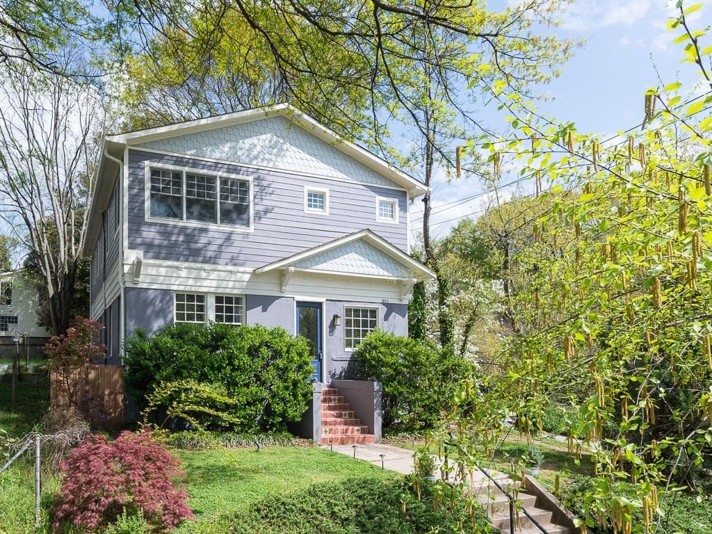 5 bedroom, 2,436 sq ft single family residence sold at 811 Ponce De Leon Place, Atlanta, GA 30306