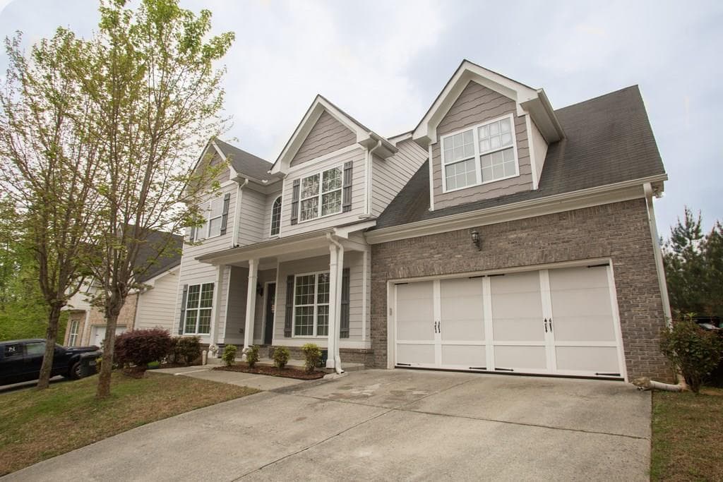 4 bedroom, 2,360 sq ft single family residence sold at 1549 STEWART RIDGE Drive, Buford, GA 30518
