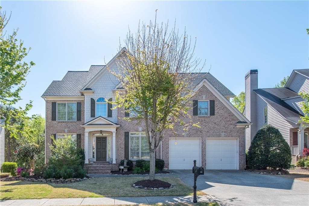 5 bedroom, 3,043 sq ft single family residence sold at 705 Jefferson Place, Cumming, GA 30040