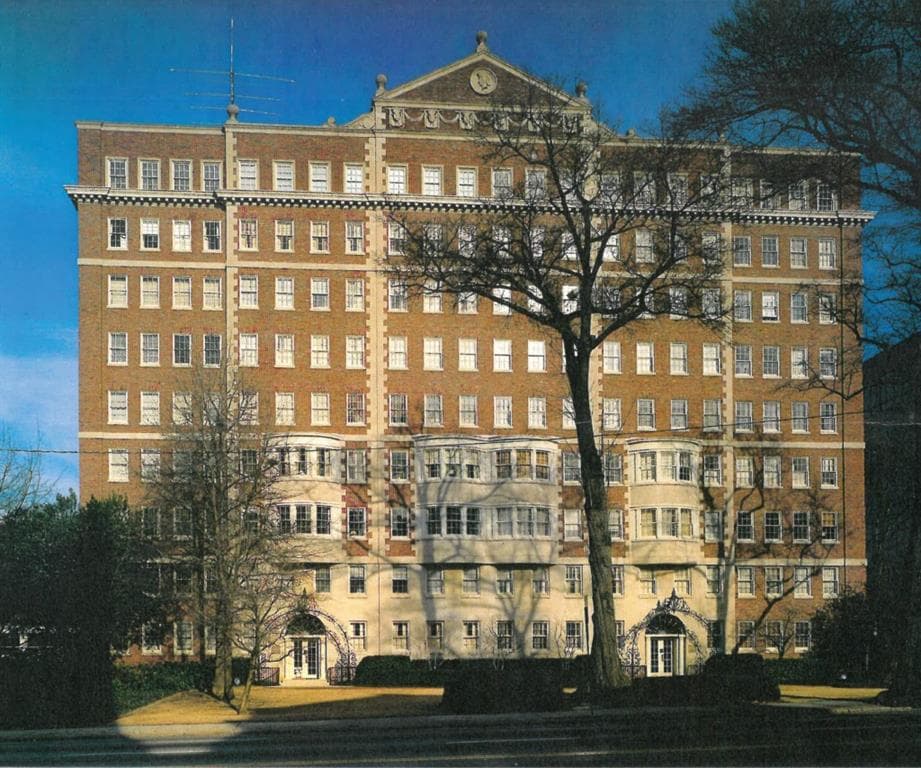 2 bedroom, 1,330 sq ft condominium sold at 1327 Peachtree Street 804, Atlanta, GA 30309
