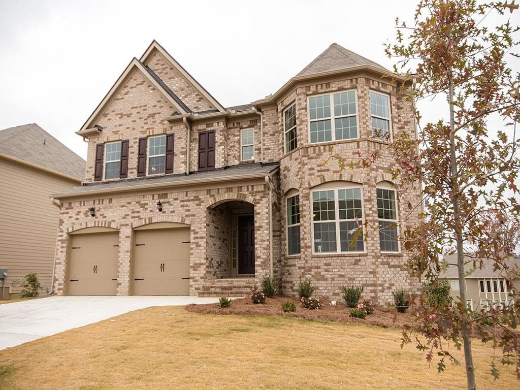 5 bedroom, 3,391 sq ft single family residence sold at 4385 Isabelline Bluff, Cumming, GA 30040