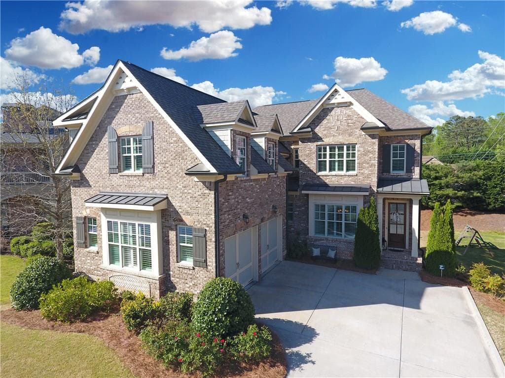 5 bedroom, 3,652 sq ft single family residence sold at 3460 Camellia Lane, Suwanee, GA 30024