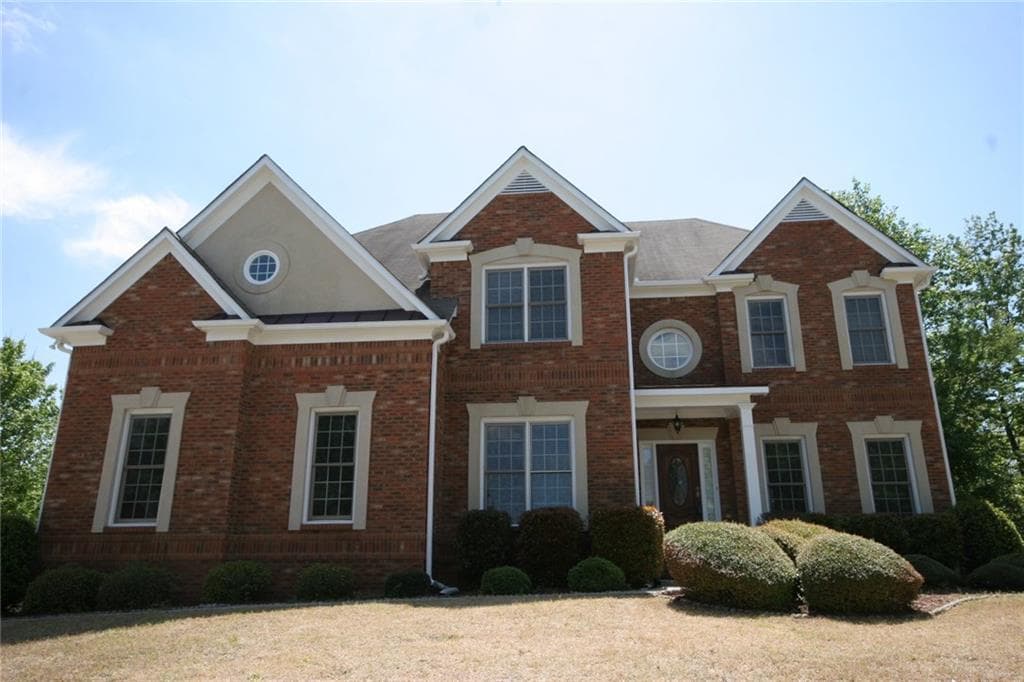6 bedroom, 3,323 sq ft single family residence sold at 3856 Creekview Ridge Drive, Buford, GA 30518