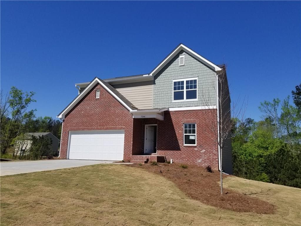 4 bedroom, 2,095 sq ft single family residence sold at 7244 Ashley Falls Court, Douglasville, GA 30134