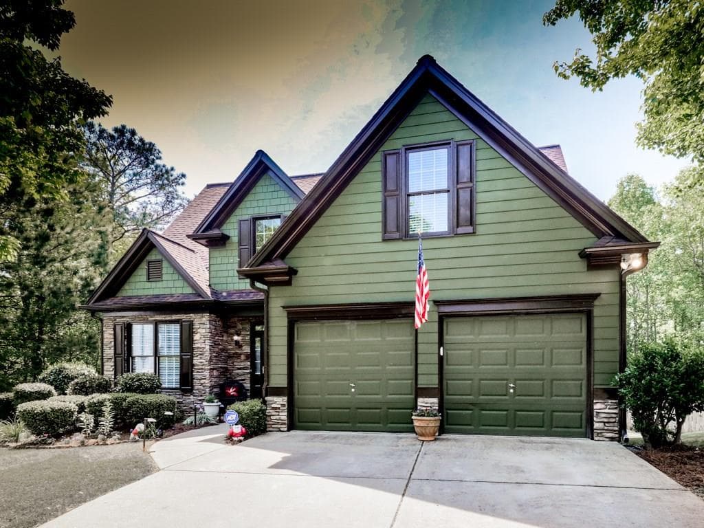 5 bedroom, 3,252 sq ft single family residence sold at 212 Wildwood Way, Canton, GA 30114