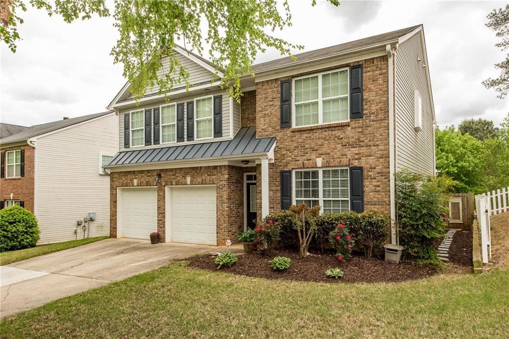 3 bedroom, 2,075 sq ft single family residence sold at 1992 Wildcat Falls Lane, Lawrenceville, GA 30043