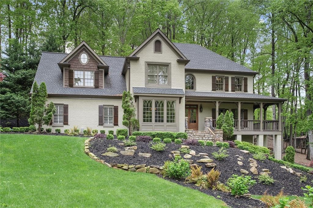 5 bedroom, 3,563 sq ft single family residence sold at 120 Cannongate Court, Alpharetta, GA 30004