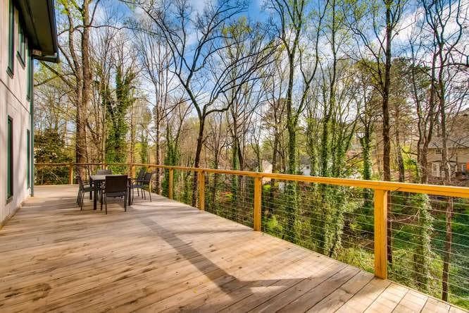1071 Winding Branch Lane, Dunwoody, GA 30338 — most recent listing photo