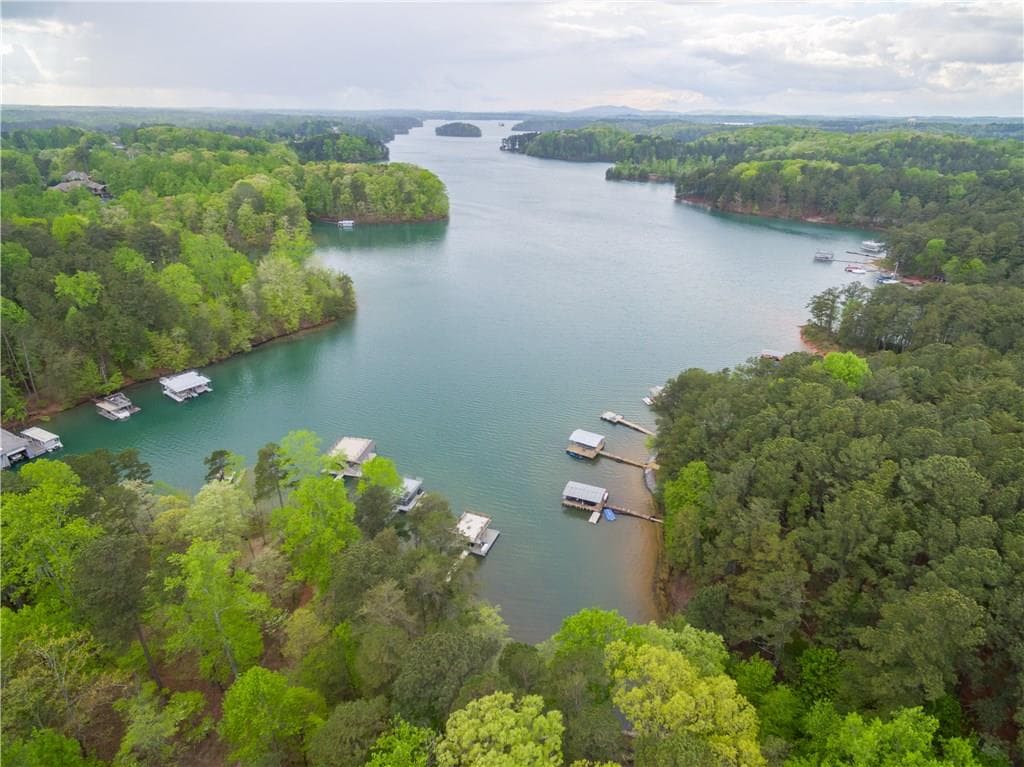 5 bedroom, 2,734 sq ft single family residence sold at 6100 Shadburn Ferry Road, Buford, GA 30518
