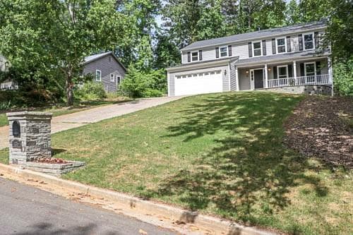 4 bedroom, 2,296 sq ft single family residence sold at 125 Laurel Mill Court, Roswell, GA 30076