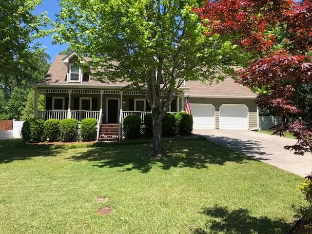 4 bedroom, 1,981 sq ft single family residence sold at 1584 Pine Creek Way, Lawrenceville, GA 30043