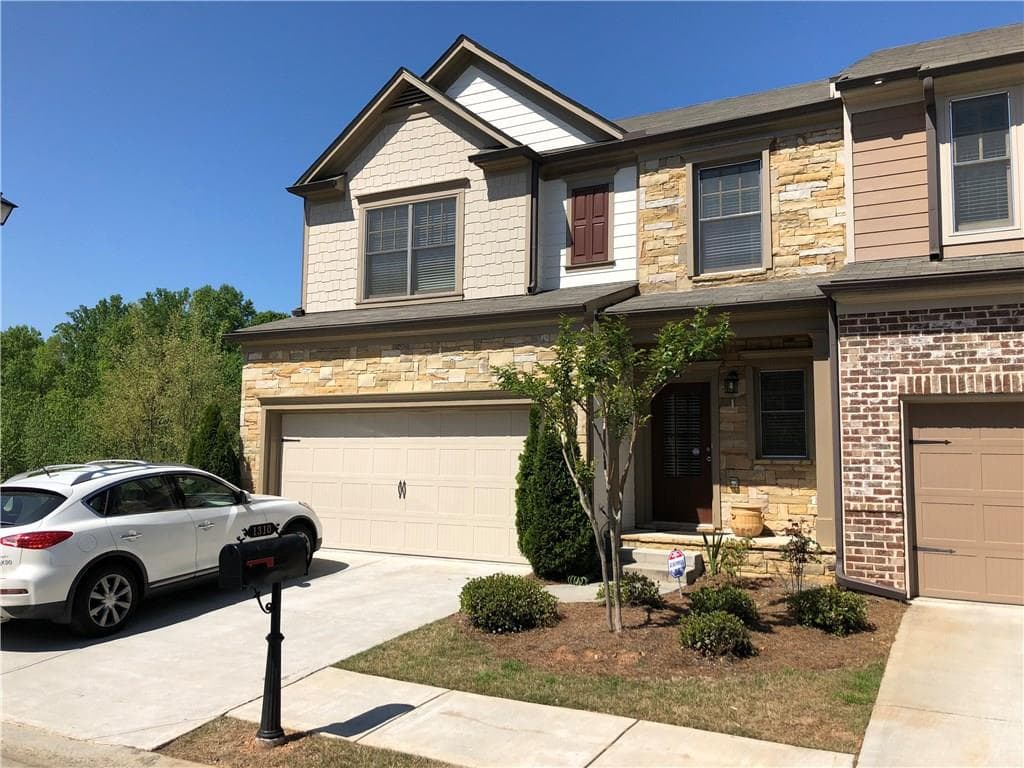 3 bedroom, 2,180 sq ft townhouse sold at 1310 Township Circle, Alpharetta, GA 30004