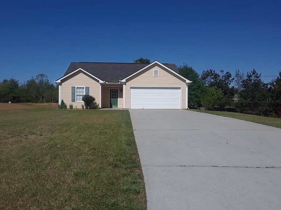 245 Lambert Overlook Circle, Carrollton, GA 30117 — most recent listing photo