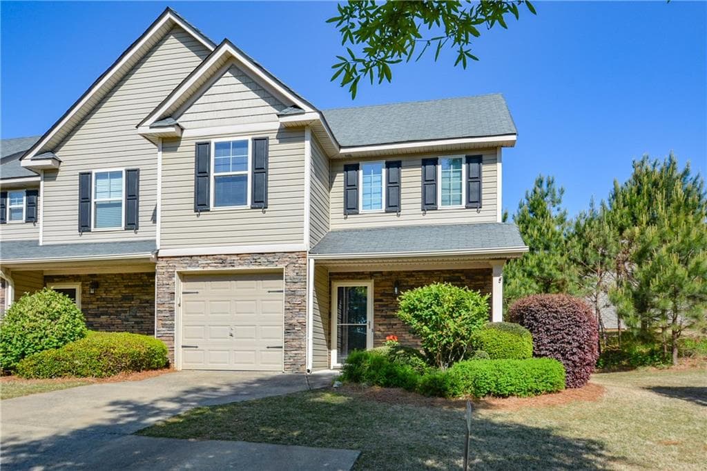 3 bedroom, 1,293 sq ft townhouse sold at 115 Cypress Court, Canton, GA 30115