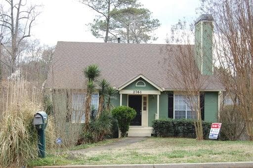 3 bedroom, 1,512 sq ft single family residence sold at 2761 Knollberry Lane, Decatur, GA 30034