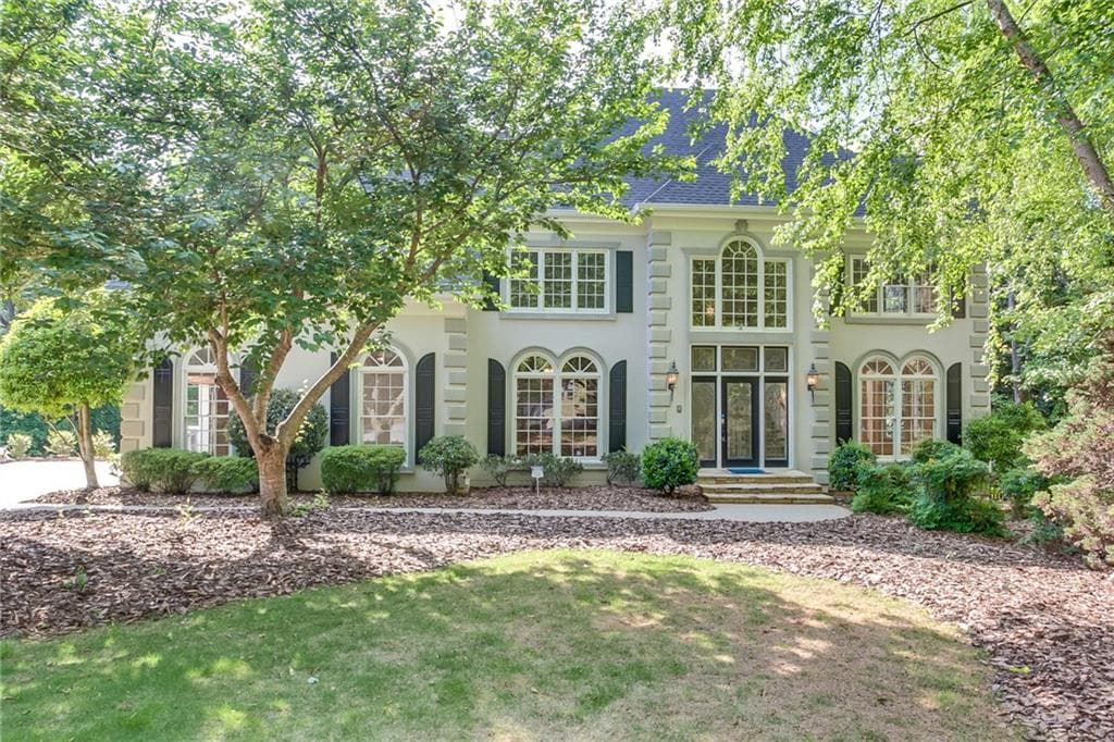 5 bedroom, 4,238 sq ft single family residence sold at 2460 Club Walk Trace, Alpharetta, GA 30022