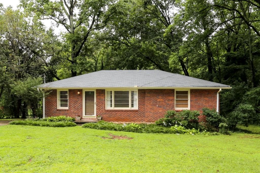 2 bedroom, 1,135 sq ft single family residence sold at 793 Iris Terrace, Decatur, GA 30033