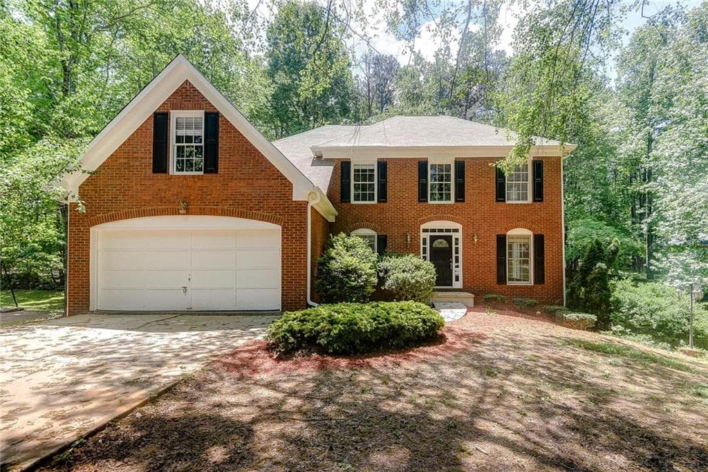 4 bedroom, 3,564 sq ft single family residence sold at 1235 Cottonwood Trail, Cumming, GA 30041