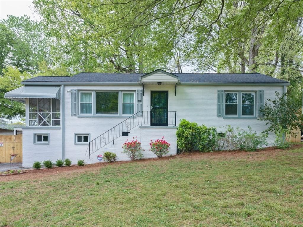 3 bedroom, 1,400 sq ft single family residence sold at 810 Burchill Street, Atlanta, GA 30310