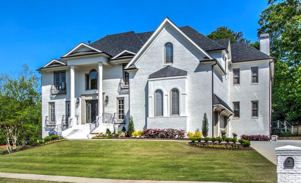 333 Caruso Court, Sandy Springs, GA 30350 — most recent listing photo