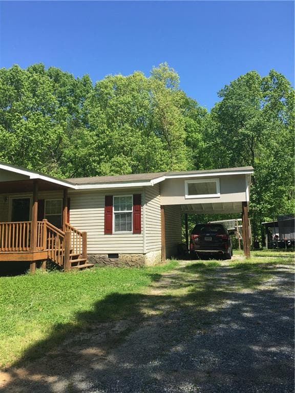 3 bedroom single family residence sold at 50 Country Creek Road, White, GA 30184