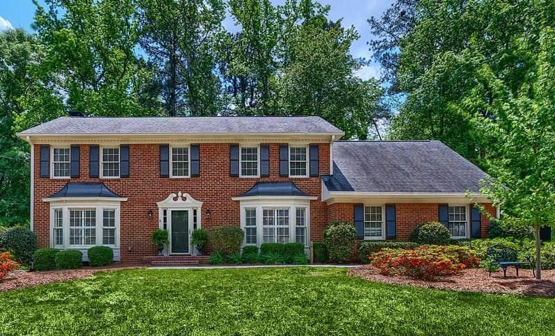 5 bedroom, 2,734 sq ft single family residence sold at 1159 Coronation Drive, Atlanta, GA 30338