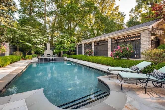 3 bedroom, 2,424 sq ft single family residence sold at 80 26th Street, Atlanta, GA 30309