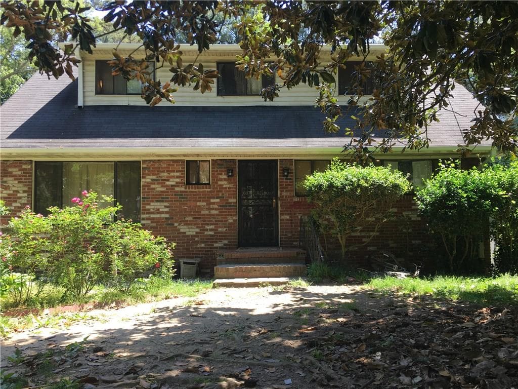 4 bedroom, 2,182 sq ft single family residence sold at 632 Kennolia Drive, Atlanta, GA 30310