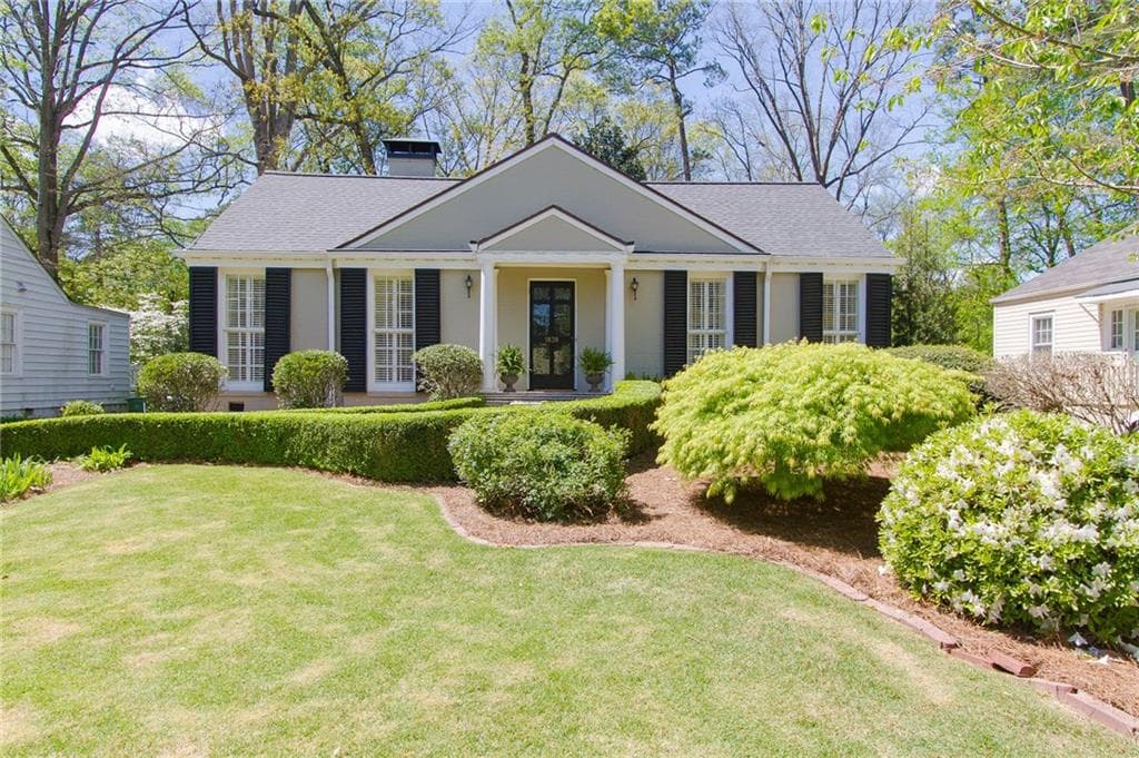 2 bedroom, 1,339 sq ft single family residence sold at 1838 Greystone Road, Atlanta, GA 30318