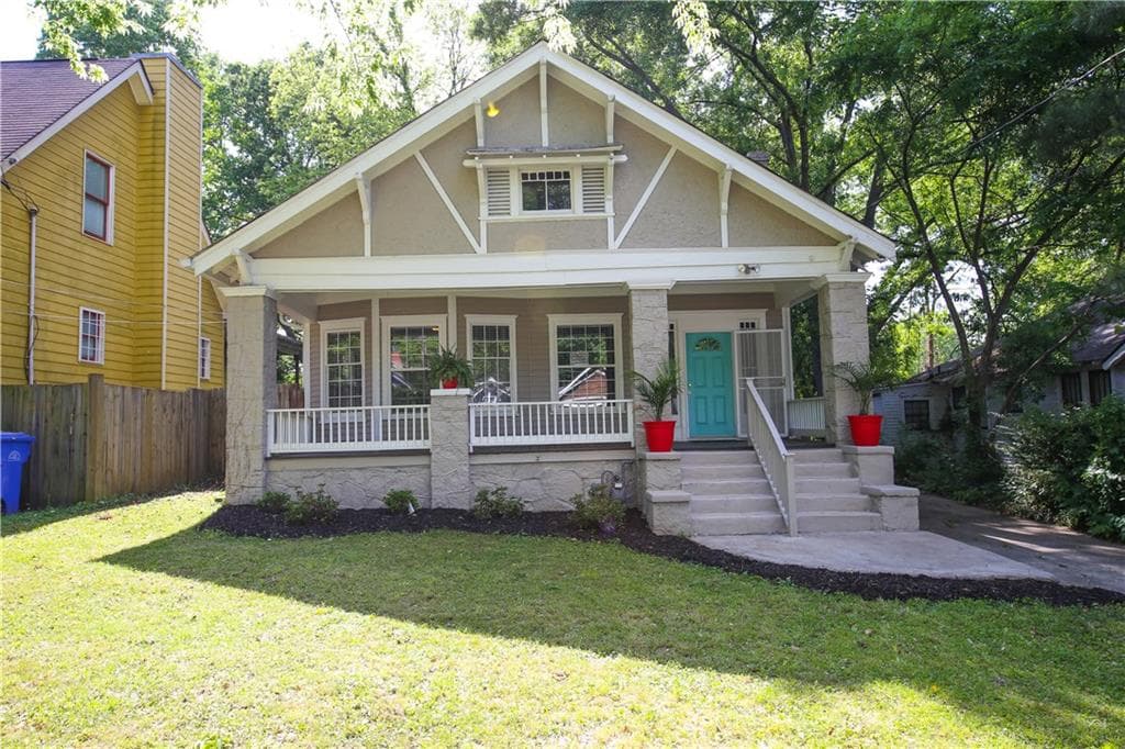 3 bedroom, 1,968 sq ft single family residence sold at 769 Cascade Place, Atlanta, GA 30310
