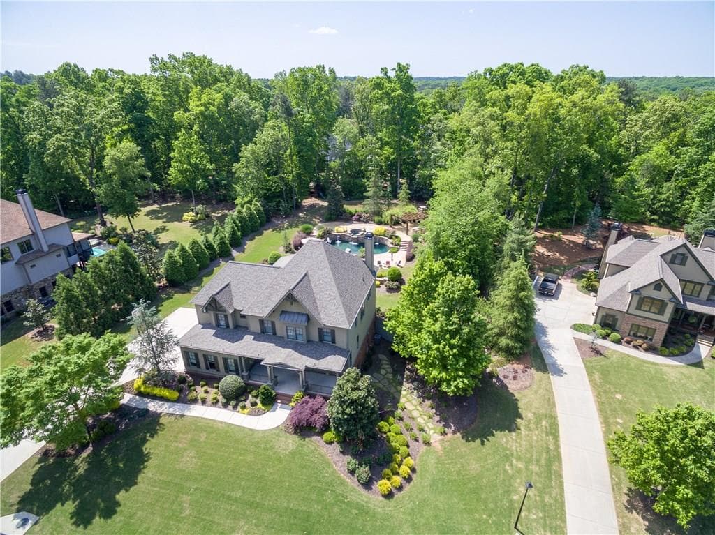 7 bedroom, 5,300 sq ft single family residence sold at 4015 Tullamore Way, Cumming, GA 30040