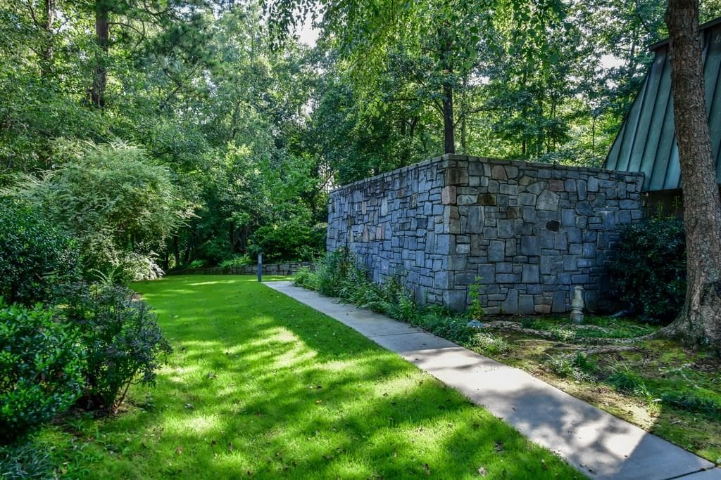 single family residence sold at 2705 Mabry Road, Brookhaven, GA 30319