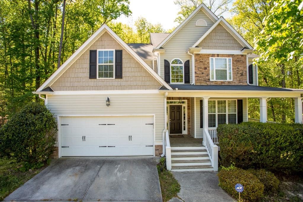 4 bedroom, 2,492 sq ft single family residence sold at 263 Chandler Ridge Drive, Douglasville, GA 30134