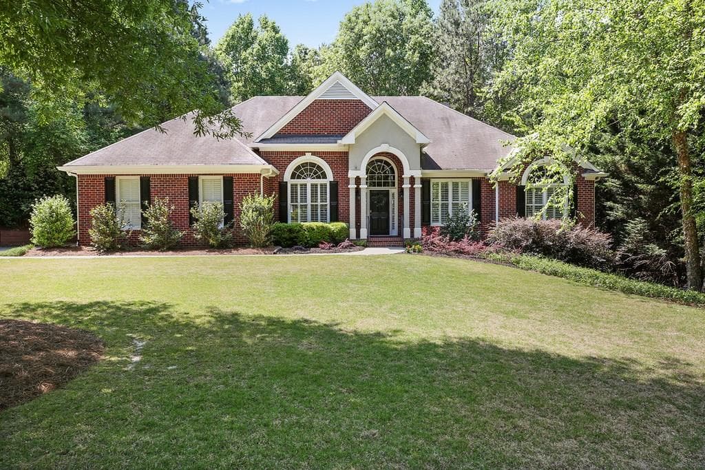 5 bedroom single family residence sold at 144 Grand Avenue, Suwanee, GA 30024