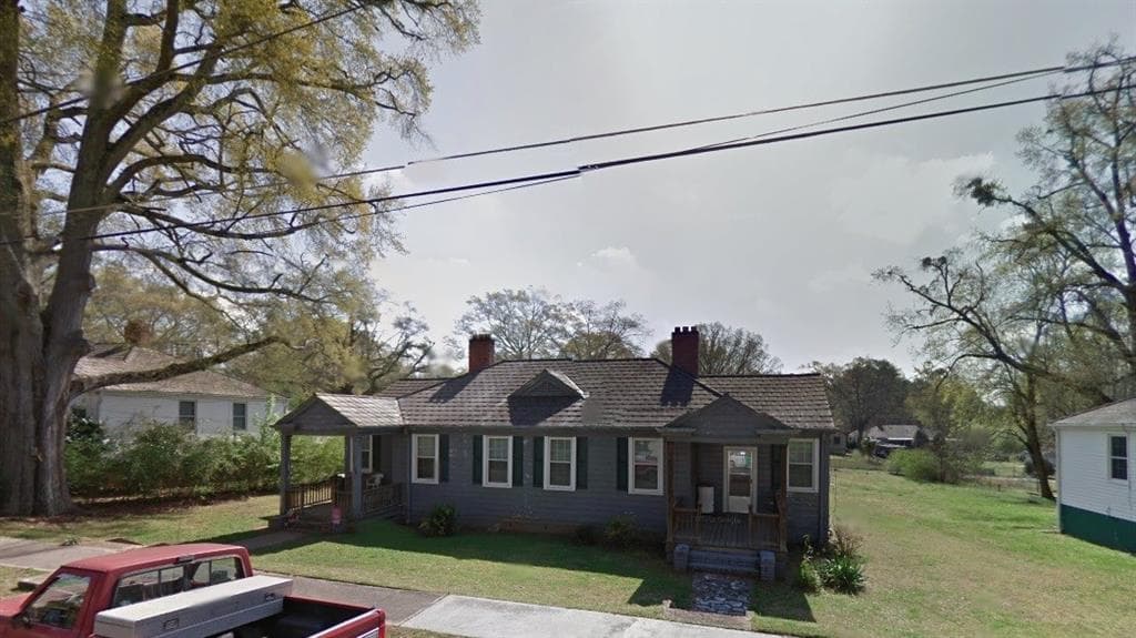 duplex sold at 5165 Newark Avenue, Clarkdale, GA 30106