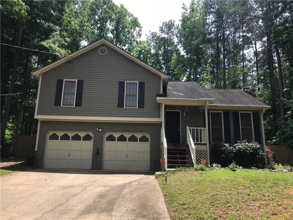 3 bedroom, 1,172 sq ft single family residence sold at 136 Amber Lane, Dallas, GA 30157