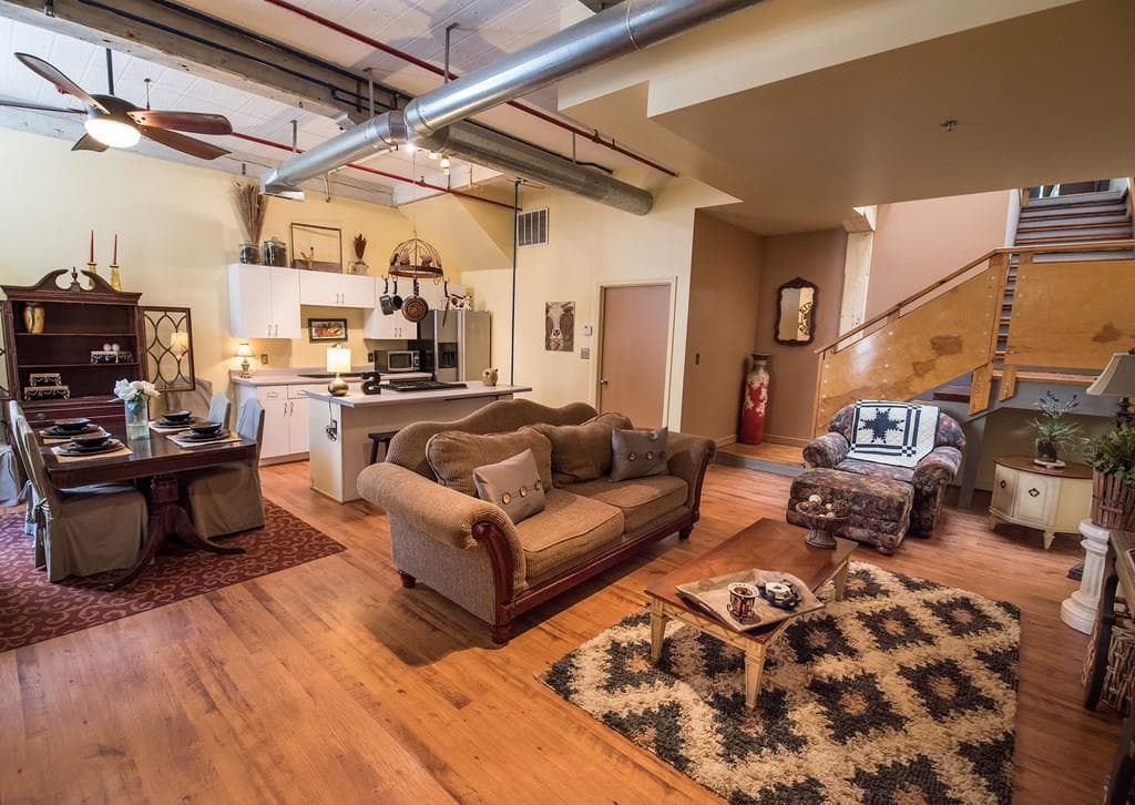 585 White Circle 5, Athens, GA 30605 — most recent listing photo