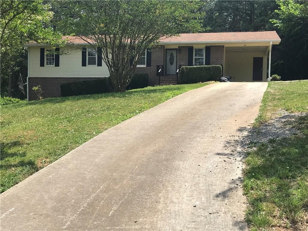 4 bedroom single family residence sold at 18 Woodberry Drive, Silver Creek, GA 30173